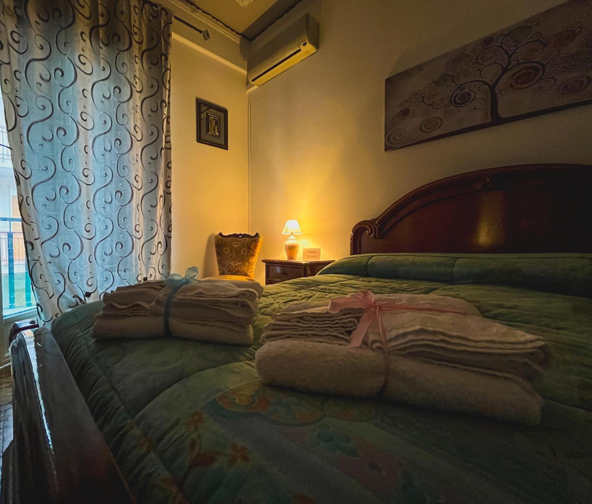 Seaview Terrace Apartment Relax & Comfort In Milazzo, Ture'S Home Bagian luar foto